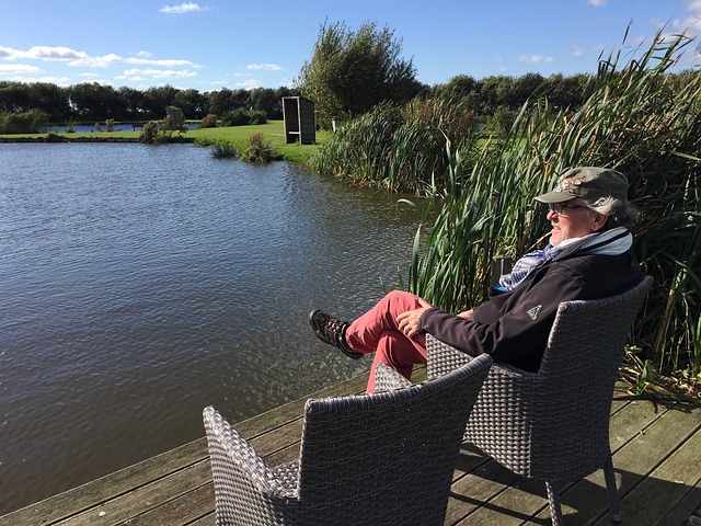 他不再把替 他不再把替